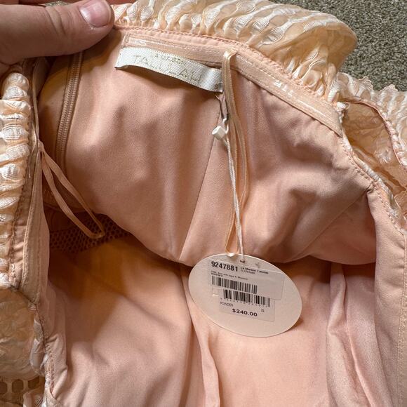 NWT $240 LA MAISON TALULAH Light Pink Blush Off-The-Shoulder Mini Party Dress - Picture 3 of 5